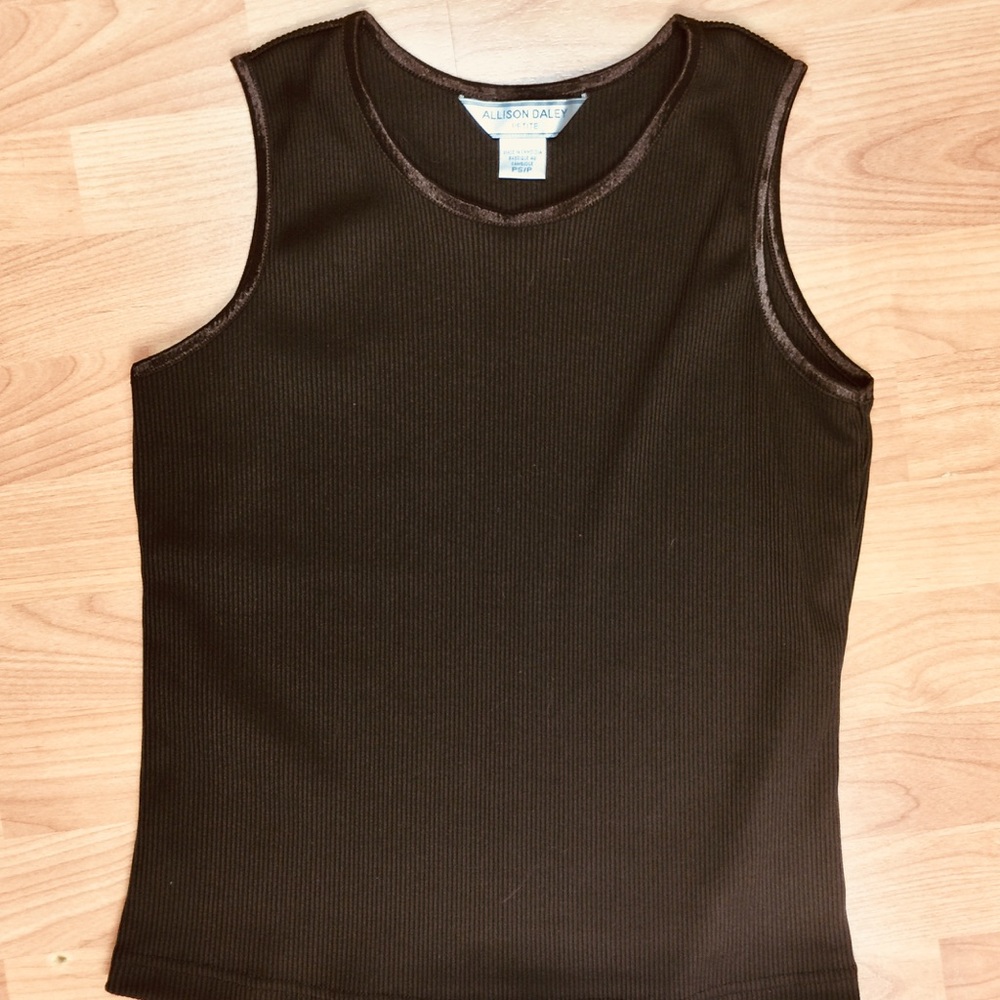 Vintage 90s minimal sweater tank